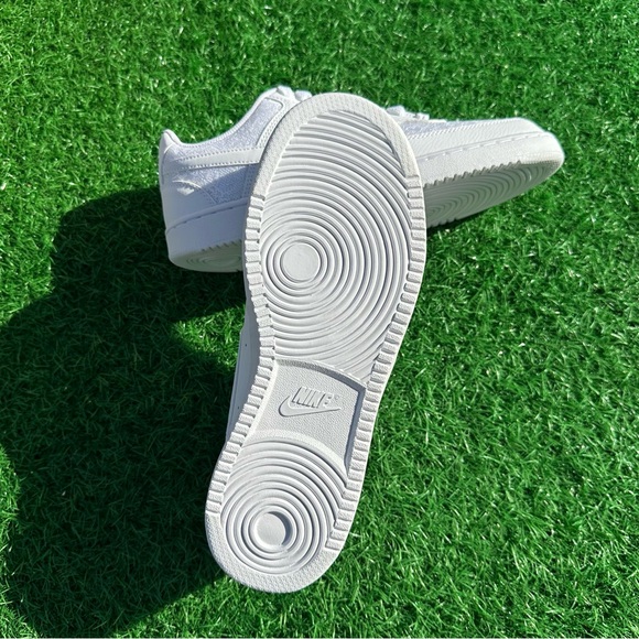 Nike Court Vision Low Triple White - Picture 12 of 12